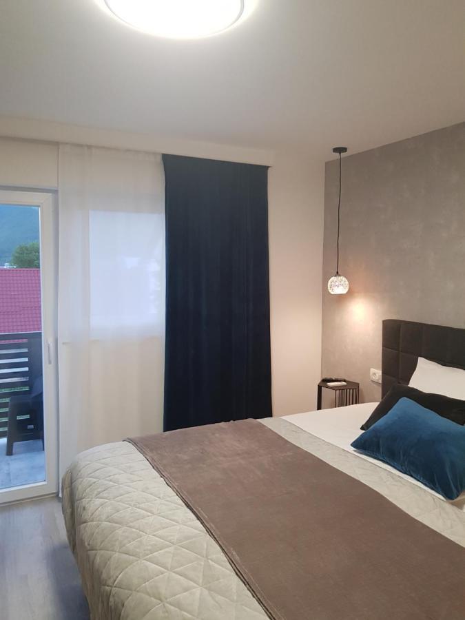 Rooms Vanteo Korenica Luaran gambar